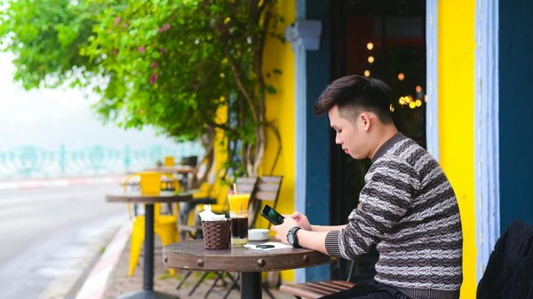 Fêtes Foraines à Travers le Monde : Contrastes et Convergences Fascinantes